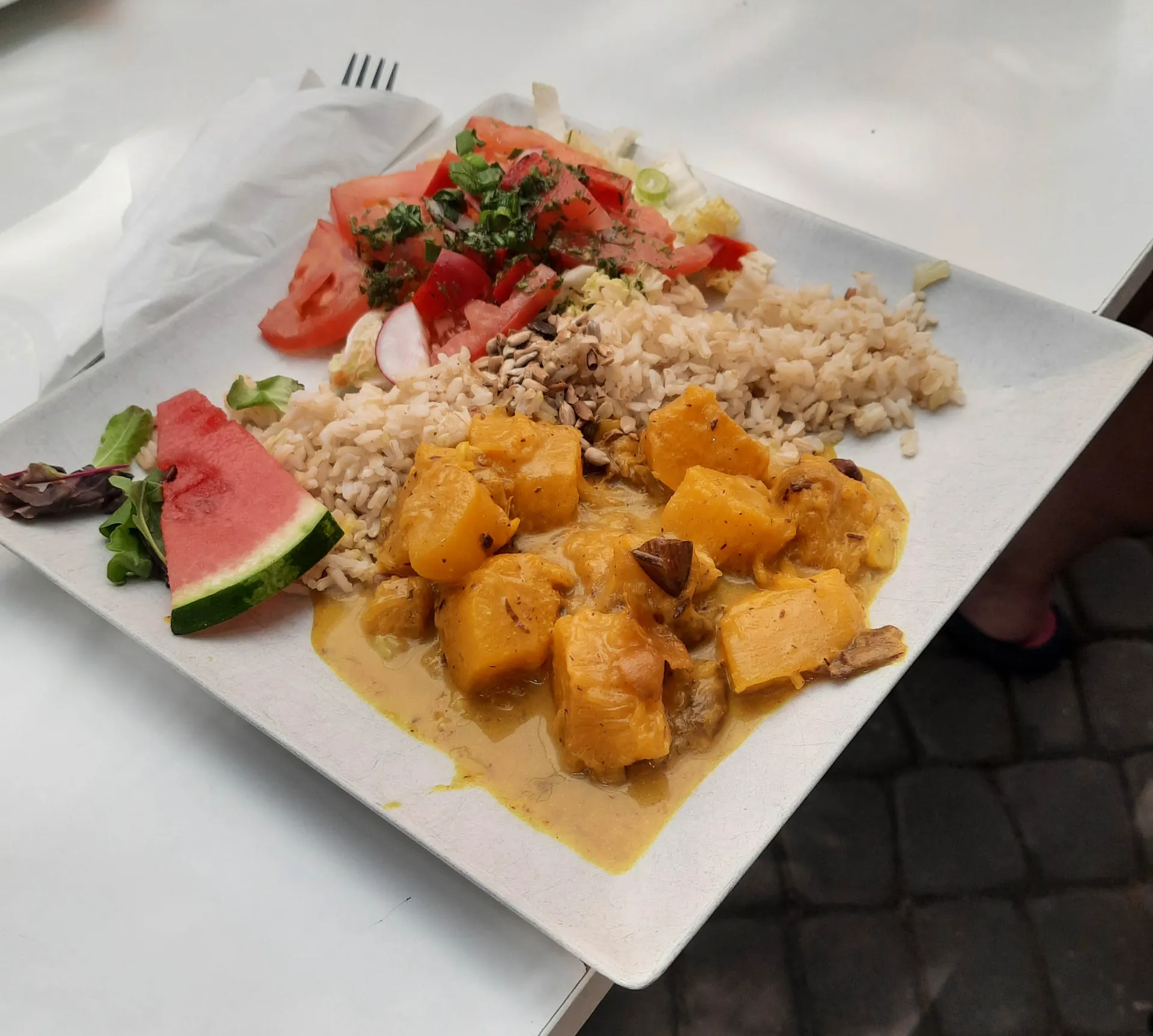 Przerwa i pyszny posiłek w Masali.